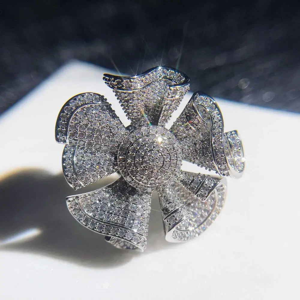 Shiny Diamond Flower Style Women's Ring - Premium  from vistoi shop - Just $24.41! Shop now at vistoi shop