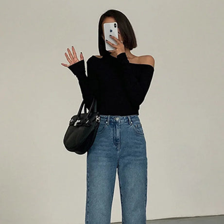 Fashion Skew Collar Off-shoulder Long-sleeved T-shirts Spring 2023 - Premium  from vistoi shop - Just $26.86! Shop now at vistoi shop
